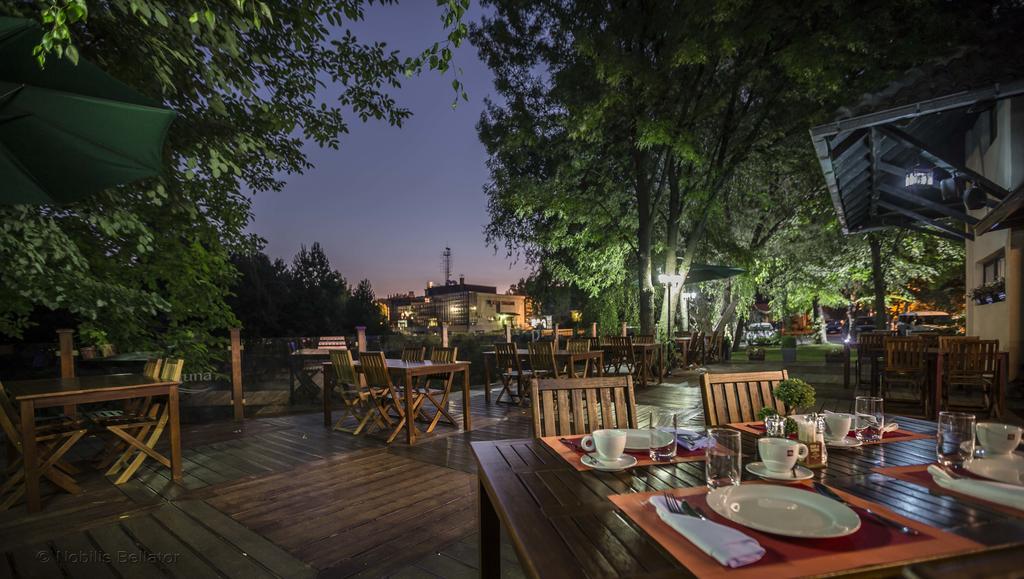 Garni Hotel Plava Laguna Ćuprija Exterior foto